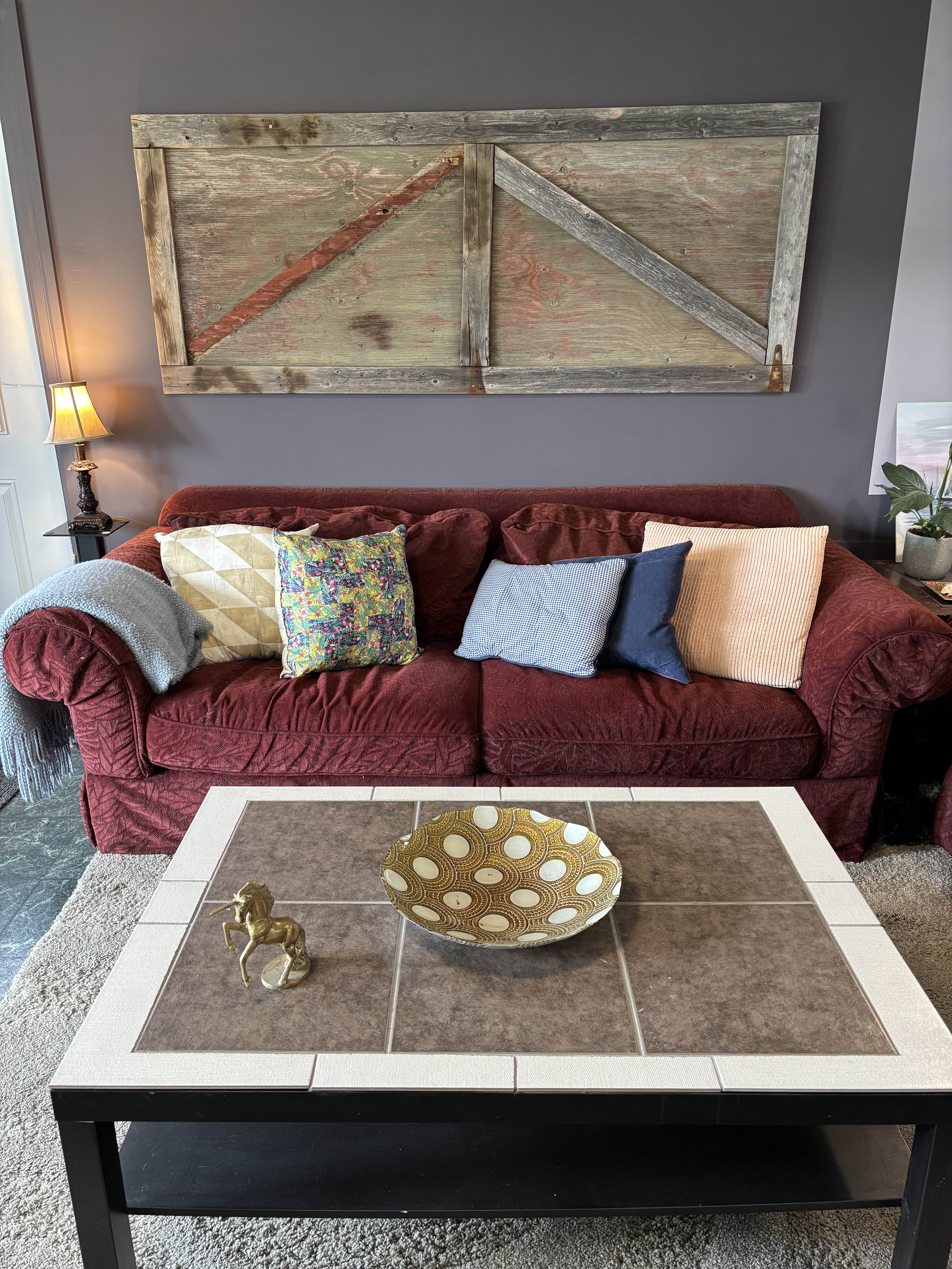 Salon lounge and waiting area